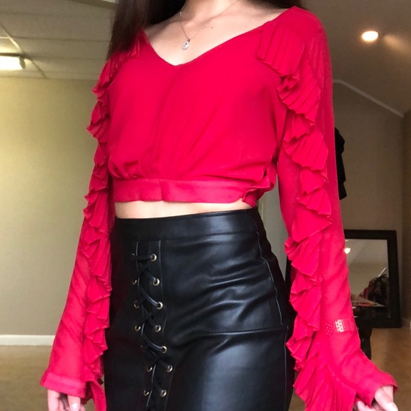 Ruby Ruffled Crop Top - Picture 2 of 2